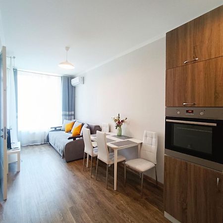 Зручна Квартира В Жк Комфорт Таун Kiew Exterior foto